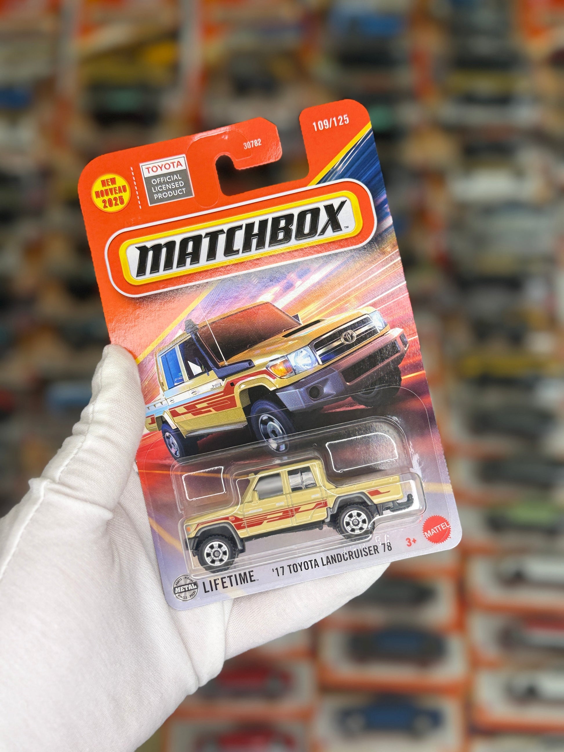 2017 Toyota Land Cruiser (Matchbox 109-125) Front View