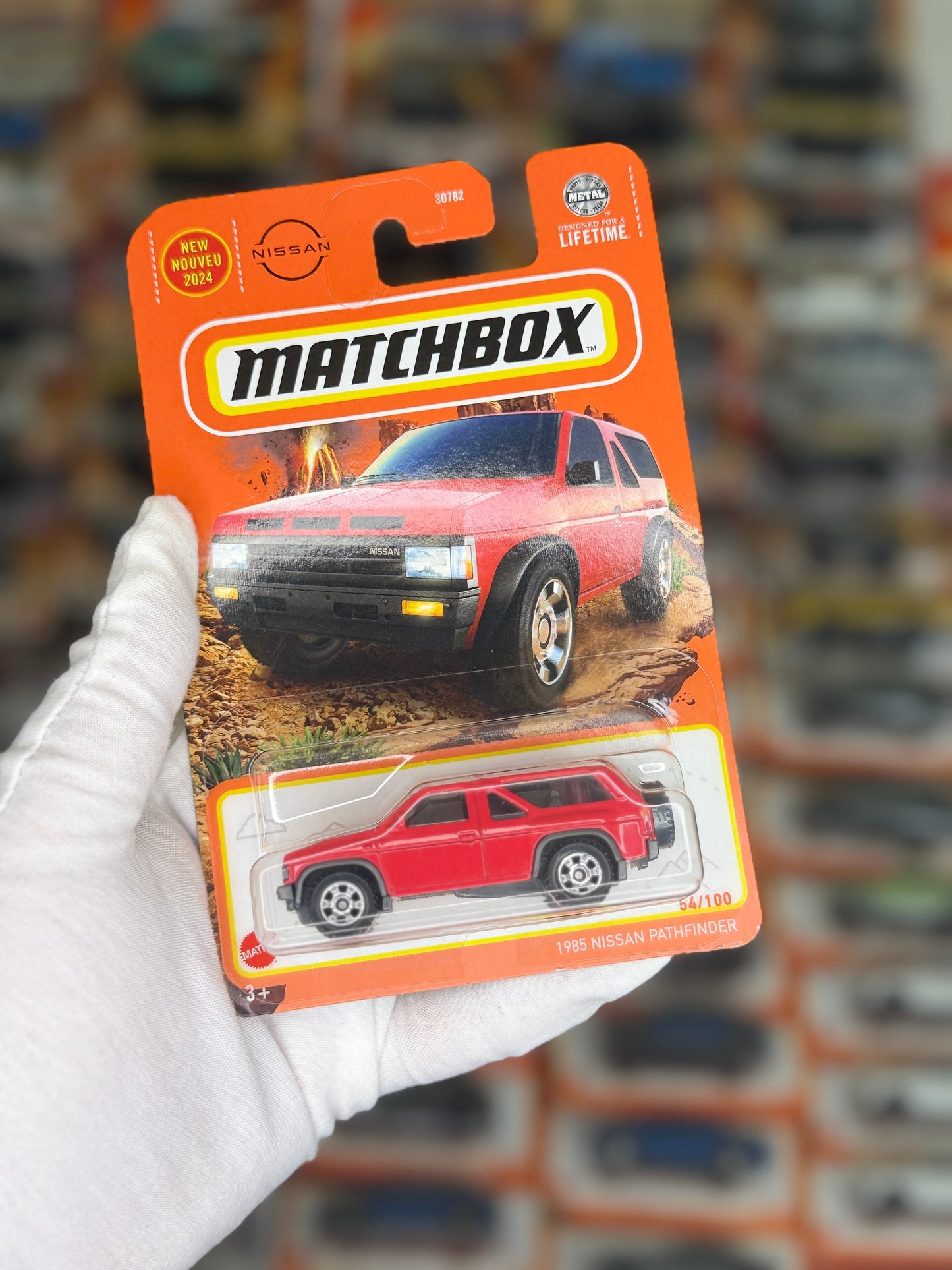 1985 Nissan Pathfinder (Matchbox 54-100) Front View